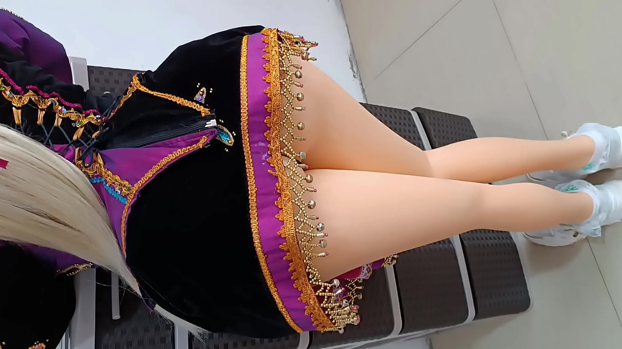 Fucking lubricated anal sex without a condom with the most provocative dancer at the Saya Oruro carnival