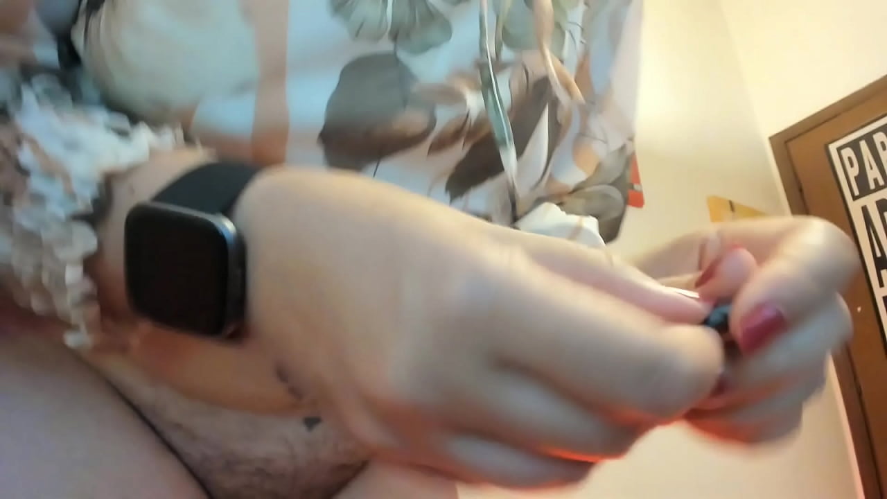 Italian giantess farts and puts you inside her big ass