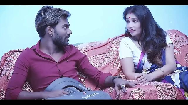Rough Doggystyle: Indian Stepmom’s Deep Throat Challenge Video