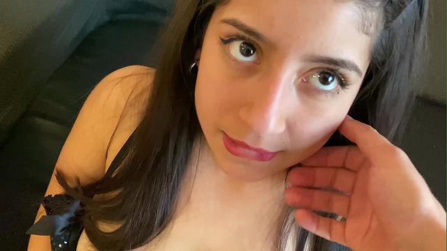 Teen Latina Stepsister’s Horny Pussy Play: Real Amateur Masturbation HD Porno Video