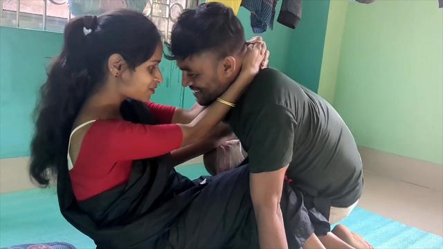 Amateur Curvy Teen’s First Time Blowjob & Ass Licking: Village Girl’s Passionate & Rough Sex XXX Video