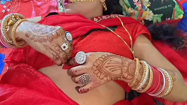 Karwa Chauth: Desi Babe’s First Time Doggystyle Pussy Licking & Fucking XXX Video