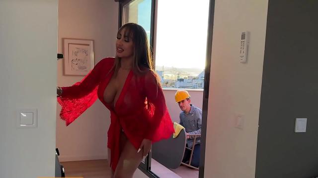 Latina MILF’s Booty Shaking POV Blowjob: Plumber’s Dream HD Sex Video